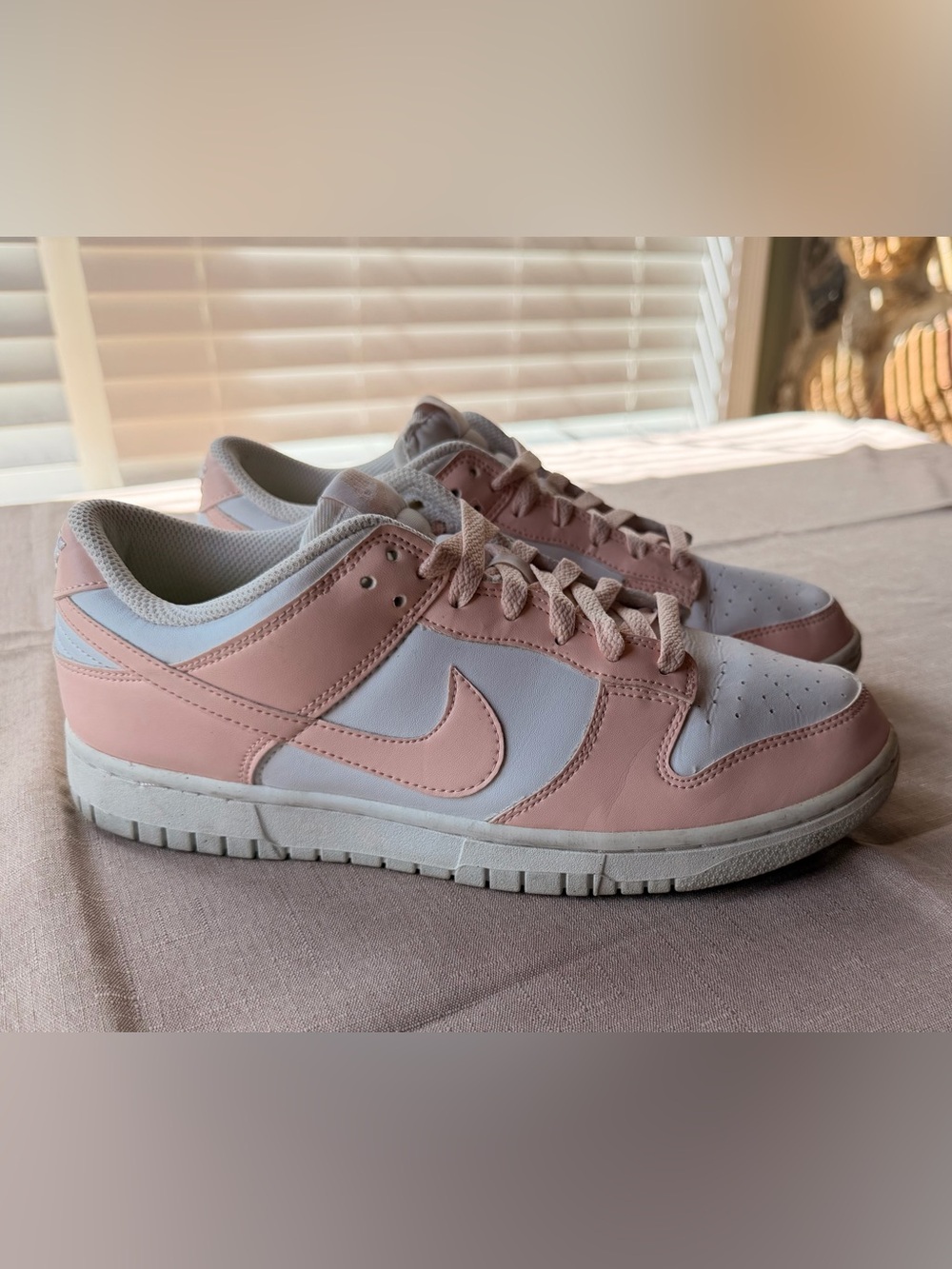 Nike Dunk Low Pale Coral Sneakers Sz 9